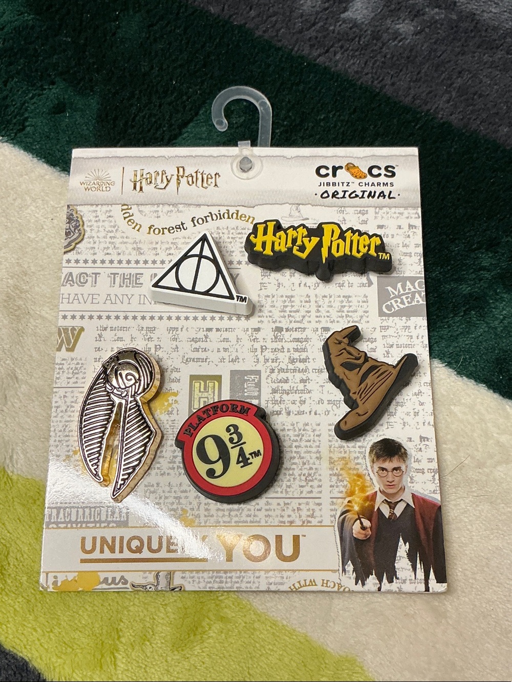 Jibbitz Harry Potter Charm Set  (Crocs)- Black, Yellow, Red, Gold, Brown
